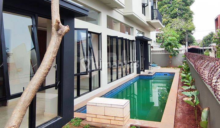 Rumah Modern, Tropis, Ada Pool di Cilandak, Jakarta Selatan 1