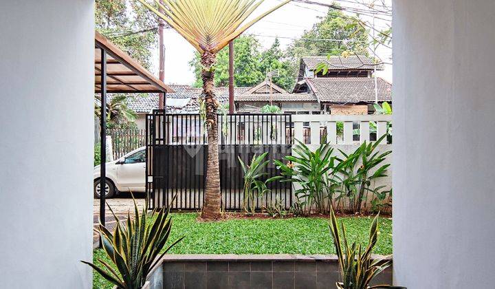 Rumah Cantik, Ada Taman, Parkir Luas di Cipete, Jakarta Selatan 2