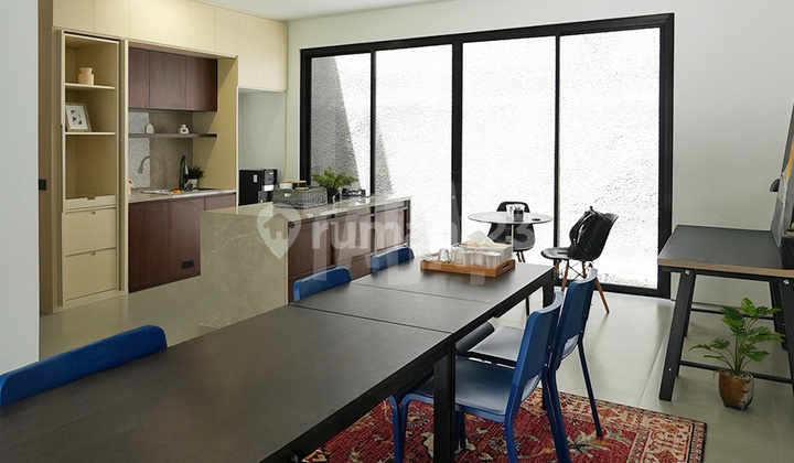 Rumah Siap Huni, Modern Minimalis, Dekat Mrt, Dekat Tol di Lebak Bulus, Cilandak, Jakarta Selatan 2