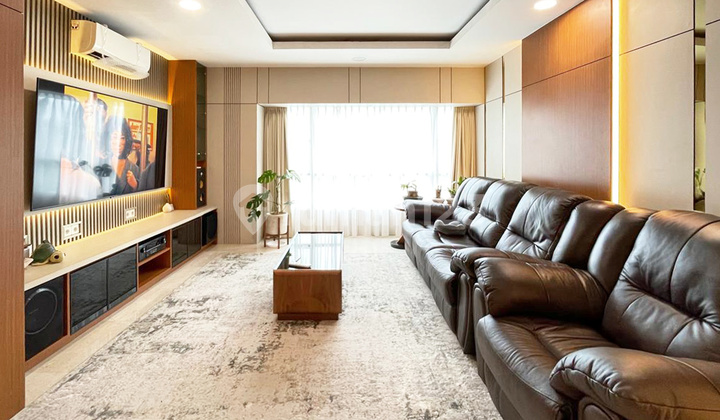 Apartemen Somerset Berlian, 182 sqm, 3 Br, Furnished