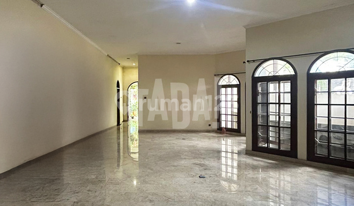 Harga Bagus, di Bawah NJOP, Lokasi Bagus, Rumah Hitung Tanah di Mega Kuningan, Jakarta Selata