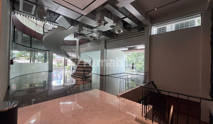 Ruang Kantor di dekat Grand Wijaya, Kebayoran Baru, Jakarta Selatan