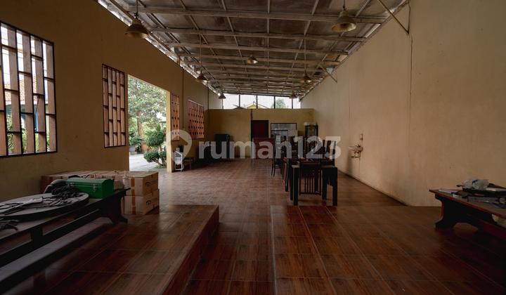 BUTUH UANG - Investasi Menguntungkan, Bengkel Mobil 3000 m2, Langsung Lanjutkan Usaha yang Berjalan 2