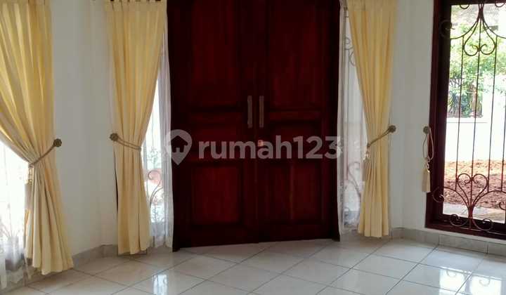 Well-Maintained House, Strategic Location, Near MRT in Cipete, South Jakarta 2