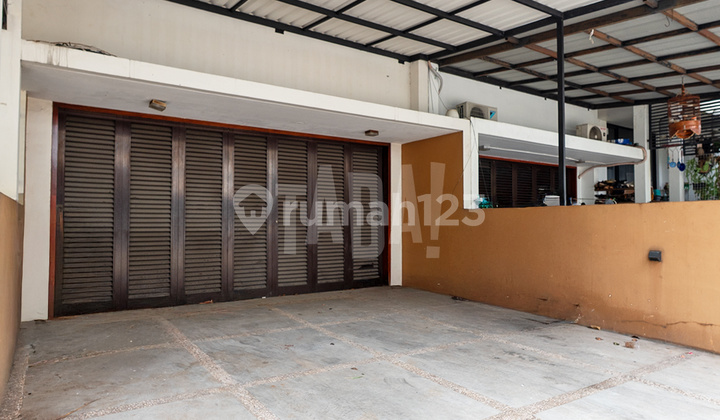 Rumah Bagus dan Terawat, Lokasi Strategis, Dekat Toll di Bintaro, Jakarta Selatan 2