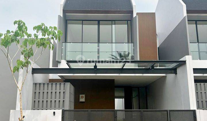 Rumah Modern Dalam Cluster di Lebak Bulus, Jakarta Selatan 1