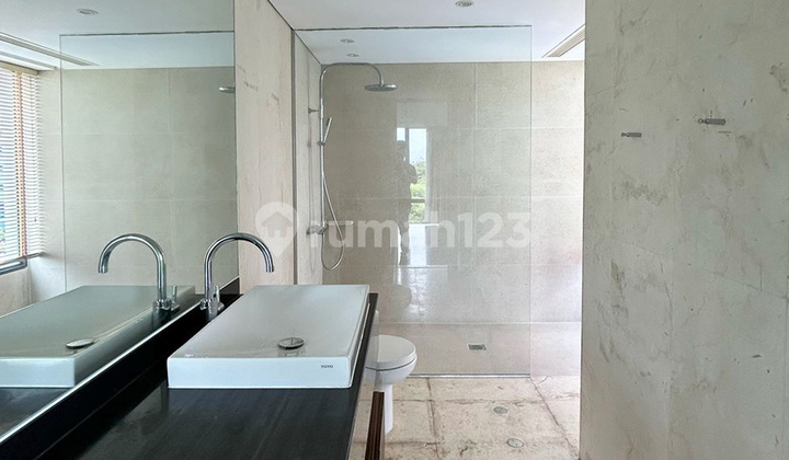 Apartemen Verde One, Tower North, 191 sqm, 3 Br, Semi Furnished 2