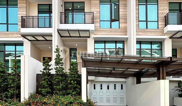 Brand New Townhouse, Siap Huni, Dekat Pondok Indah Mall, Akses Toll, MRT