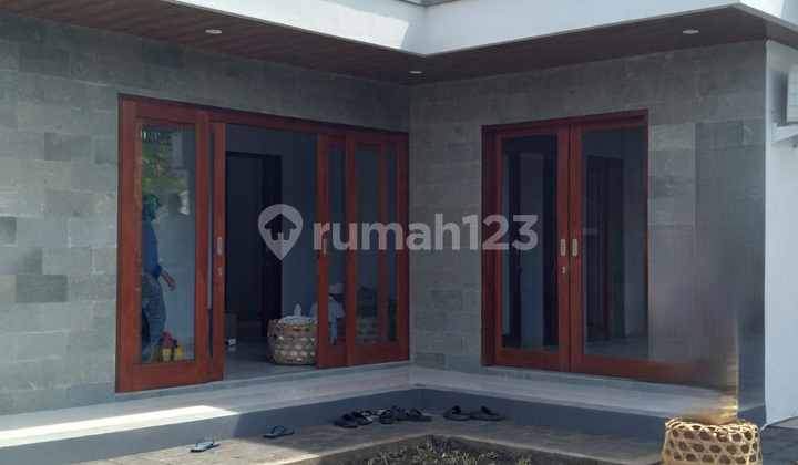 Disewakan Rumah Semi Villa Area Sanur