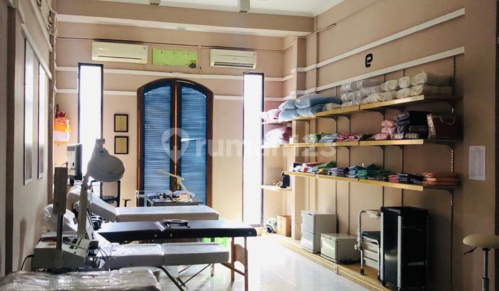 For sale strategic shophouse in West Denpasar area 2