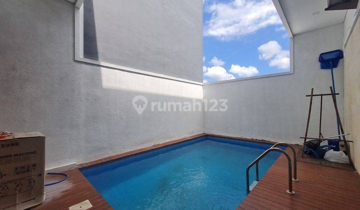 Modern Design Villa for Sale in Buduk Near Canggu 1