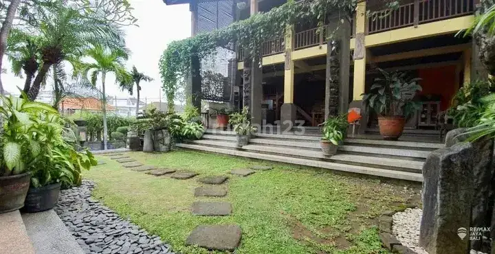 For Sale Villa In Private Exclusive Complex Villa At Kuta 1