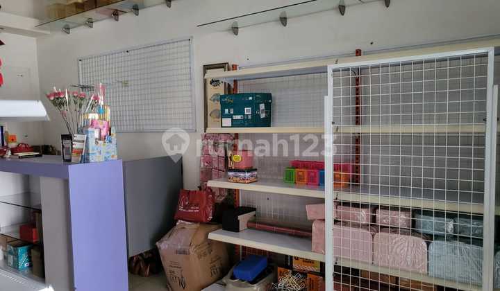 Good Shop House for Sale in South Denpasar 2