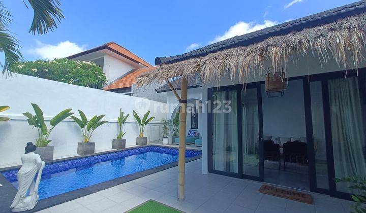 Tropical Modern Villa For Rent In Kuta 1