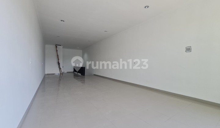 For Rent, Good Shop House in West Denpasar Area For Rent, Good Shop House in West Denpasar Area