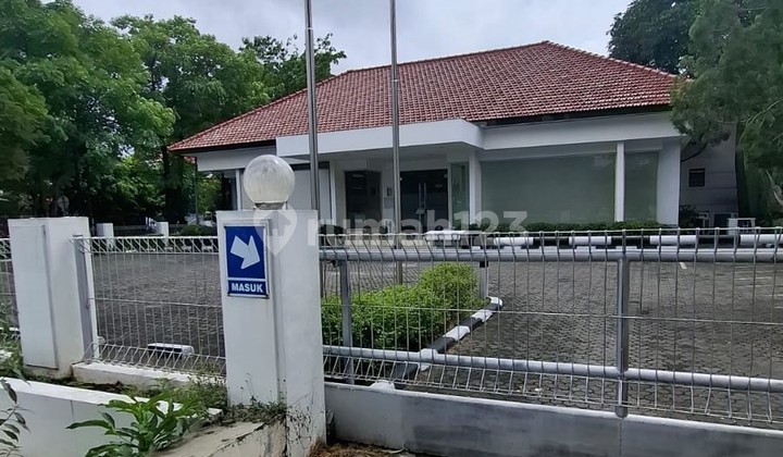 Disewakan Bangunan di Jalan A.yani Tengah Kota Dekat Simpang Lima 1