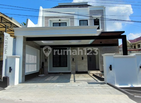 Rumah Baru 2 Lantai Bukit Sari, Semarang 1
