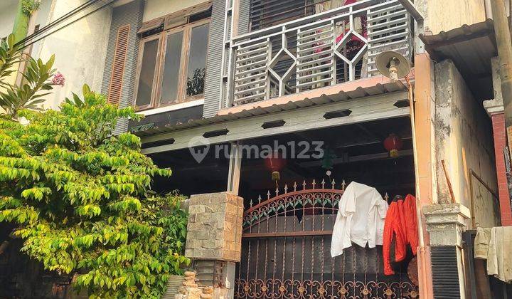 Jual Rugi Rumah 2 Lantai SHM di Sidoluhur, Tlogosari Semarang 1