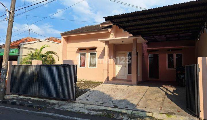 Rumah Bagus di Durian, Semarang Nempel Jalan Raya 2