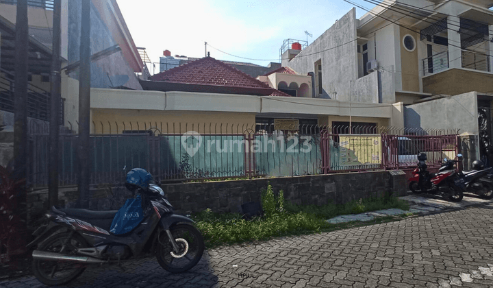 Dijual Rumah di Brumbungan Semarang 1