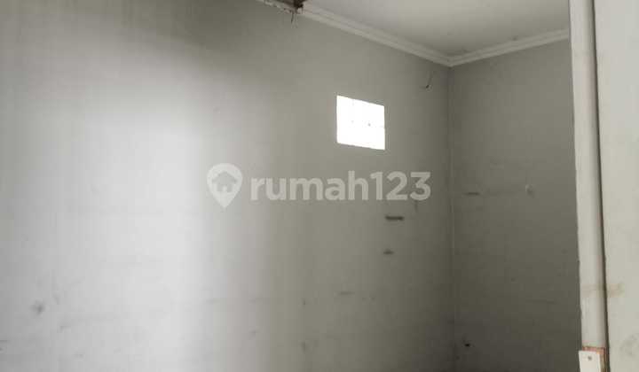 HOUSE IN PLAMONGAN PEDURUNGAN SEMARANG FOR RENTAL, OFFICE, WAREHOUSE, RESIDENCE 2