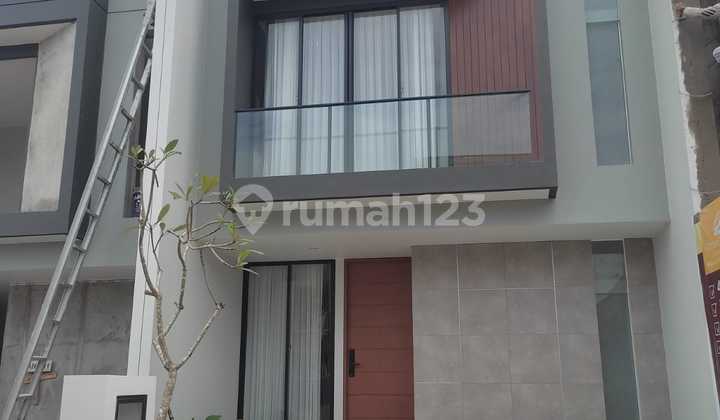 RUMAH 2 LANTAI DI CITRAGRAND FURNISHED READY DEKAT UNDIP  1