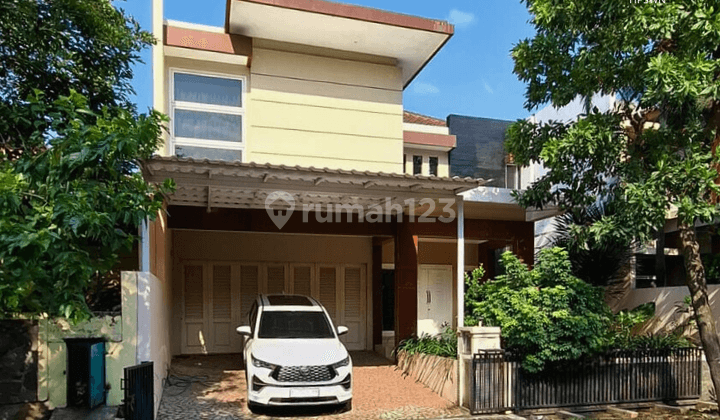 Rumah di Candi Golf Semarang Lokasi di Boulevard 1