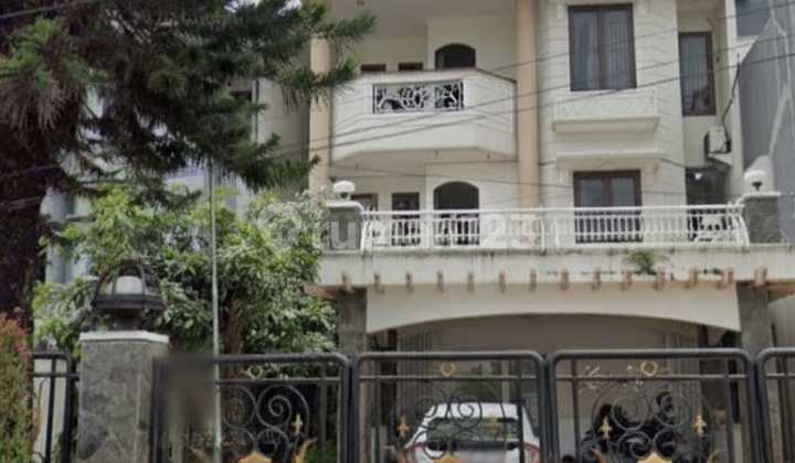 Dijual 2 Rumah SEMI FURNISHED Depan Belakang Tembus Bukit Sari, Semarang 1