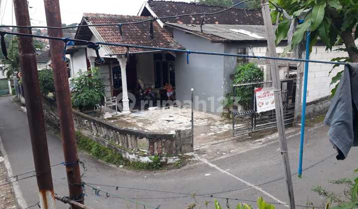 Rumah di Tandang Tembalang, Semarang SHM Rumah di Tandang Tembalang, Semarang SHM