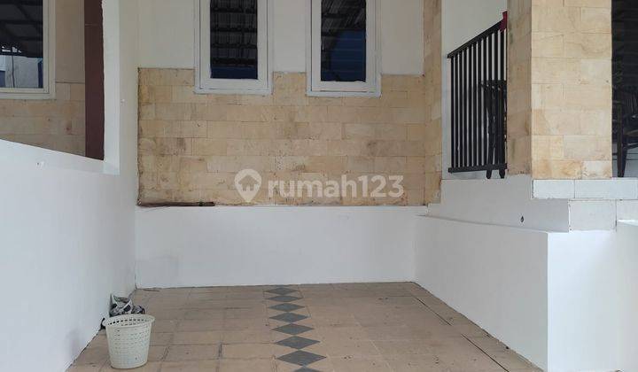 Rumah 2 Lantai Bagus SHM di Villa Tembalang, Semarang 2