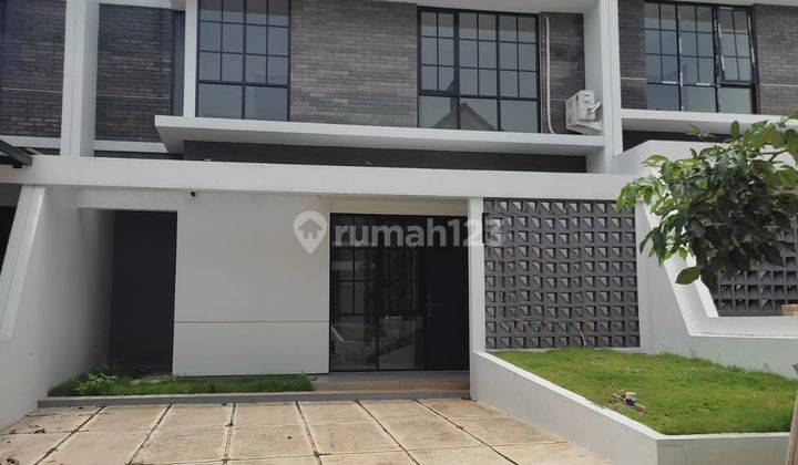 Rumah Kontrakan 2 Lantai Baru Unfurnished di Cluster The Miles, Semarang 1