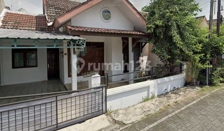 Rumah di Bukit Sari Ngesrep, Semarang 1