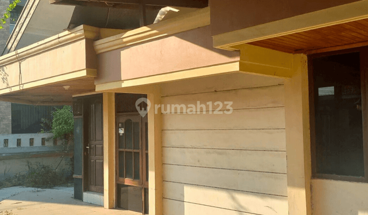 Dijual Rumah Siap Huni Posisi Hook di Tanahmas Semarang Utara Jalan Sangat Lebar 1