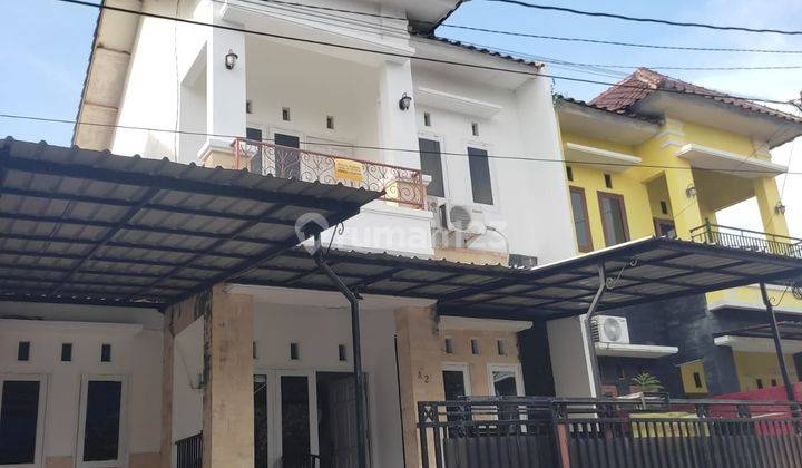 Rumah 2 Lantai Bagus SHM di Villa Tembalang, Semarang 1