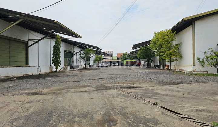 Warehouse for Sale in Kaligawe, Semarang 1
