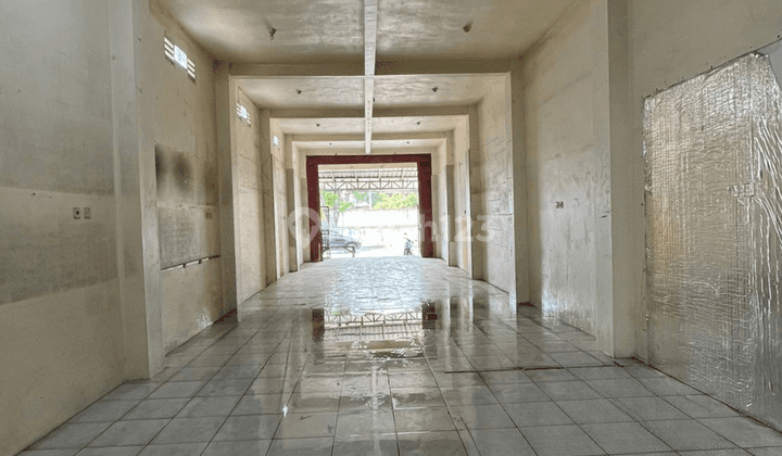 Ruko di Jalan Raya Mranggen, Demak 1