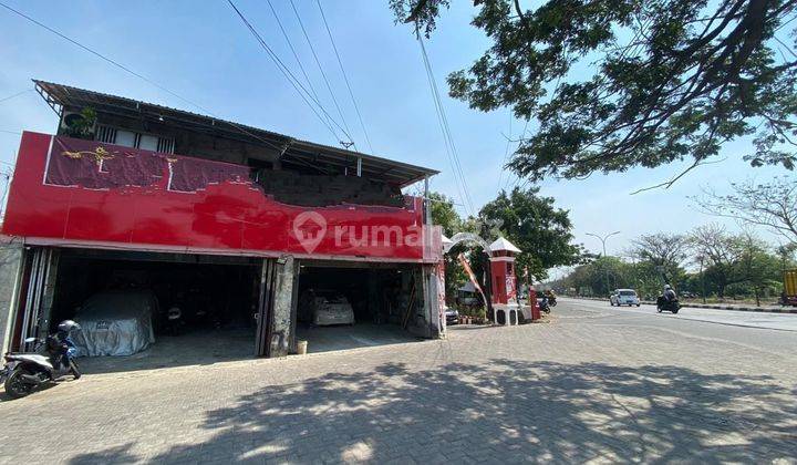 Rumah Murah Di Pinggir Jalan Raya Dekat Arteri Yos Sudarso