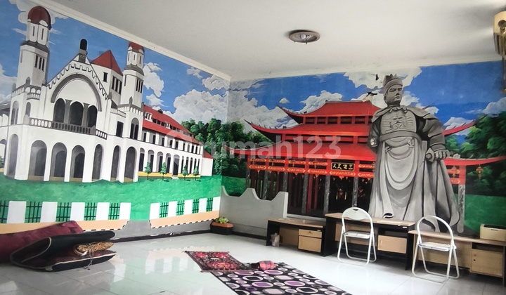 Murah, Rumah 4 Lantai di Gajahmungkur Dibawah NJOP 2