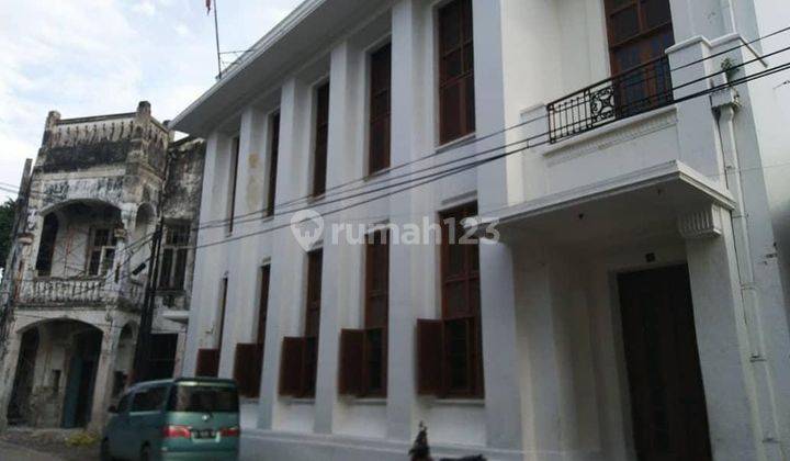 Dijual Gedung di Kota Lama Semarang, Semarang 1