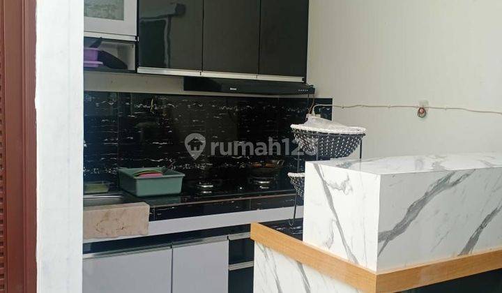 DIJUAL RUMAH NYAMAN,ASRI,
(Komllek Verona Hills)Jln jendral sudirman  2