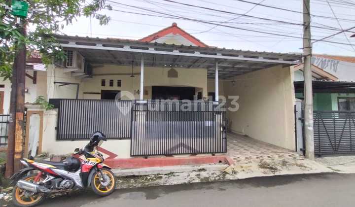 Rumah ******** Huni di Pusat Pendidikan Kota Cirebon