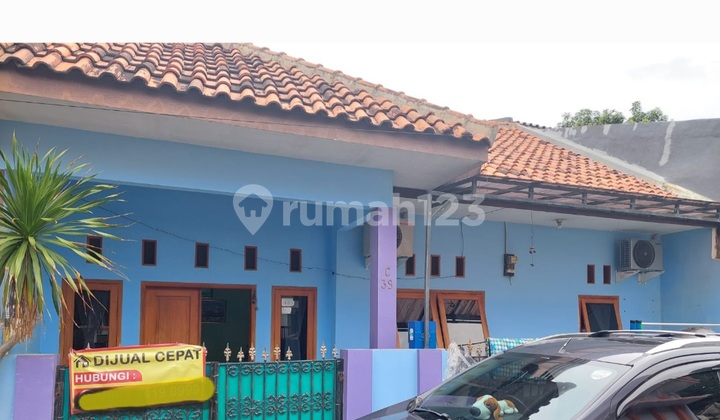 Ready-to-Occupy, Safe, Comfortable House in Taman Kapuk Permai Kedawung