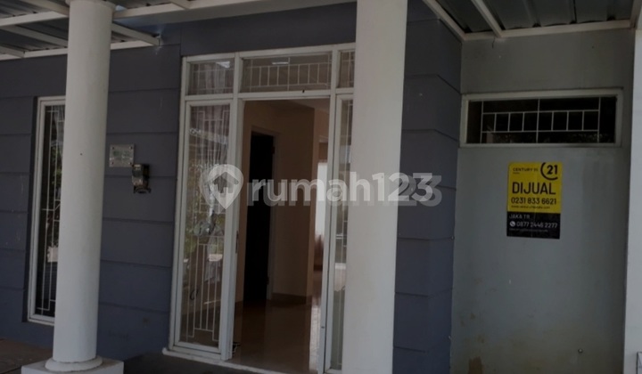 House for Rent, Move-in Ready, Still Fresh