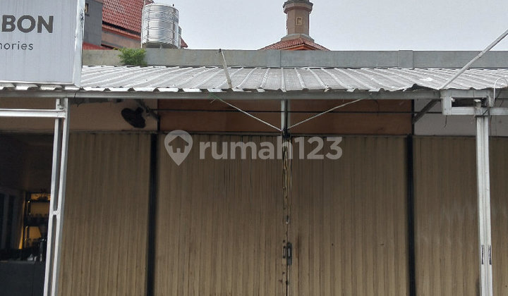Ruko Sewa Dekat.stasiun.kejaksan, Belakang Mesjid At Taqwa Cirebon