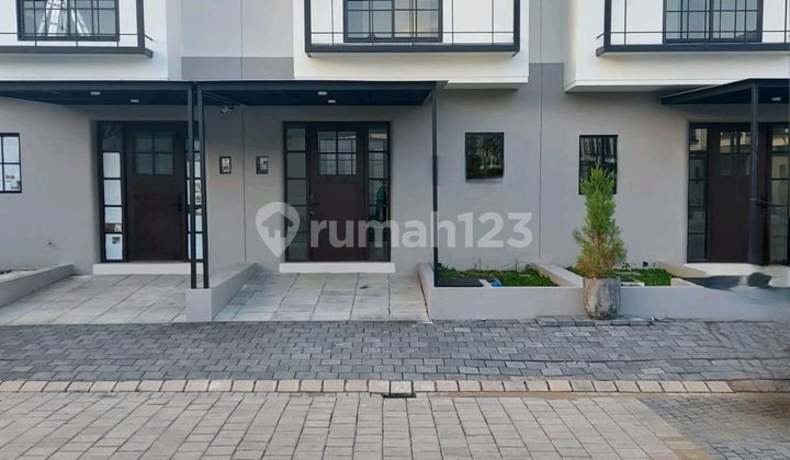 Murah 3 K.tidur Disewakan Rumah Graha Natura Dekat Minimalis Modern Area G Walk Citraland , Pakuwon Mall, Ptc, Supermall