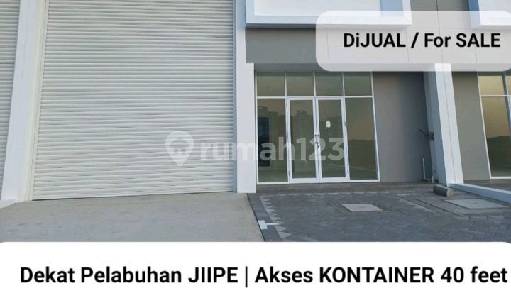 For Sale 300 M2 Warehouse Akr Bizland Manyar Gresik East Java Near Jiipe Port, Access for 40 Feet Container Trucks For Sale 300 M2 Warehouse Akr Bizland Manyar Gresik East Java Near Jiipe Port, Access for 40 Feet Container Trucks