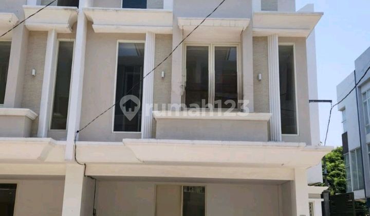 2 Milyar-An Dijual Rumah Baru Dharma Husada Indah Barat - New Modern Townhouse 3 Lantai Surabaya Timur Dekat Galaxy Mall, Unair,Dan Kampus Its