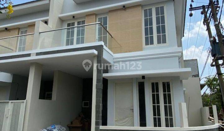 Rumah Taman Pondok Indah Wiyung Baru 2 Lantai dekat Pakuwon Mall 2