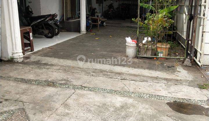 Dijual Rumah Kos Surabaya Barat Jalan Donowati - Sukomanunggal Surabaya - 25 Kamar Tidur  2