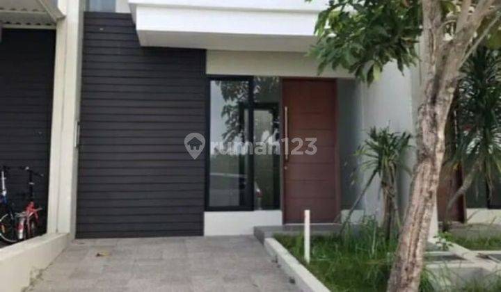 Murah Rp.900jt-An Dijual Rumah North West Lake Citraland Ng7 Spesial 2 Lantai 2 Kamar Tidur - Shm Dkat Sekolah Citra Berkat, Sport Center 1